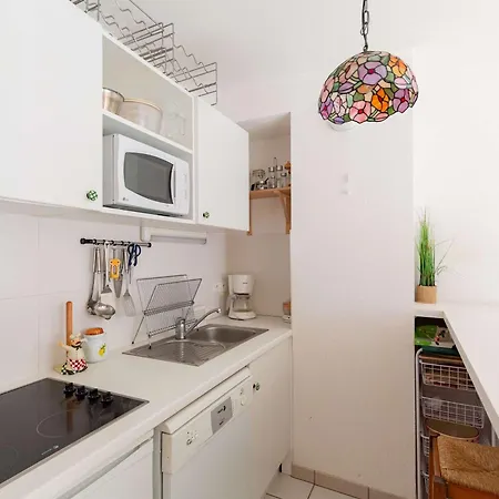 Дом отдыха Maison Cosy Pour 4 Pers, Animaux Admis, Parking, Pres Centre Saint-lary - Fr-1-296-536